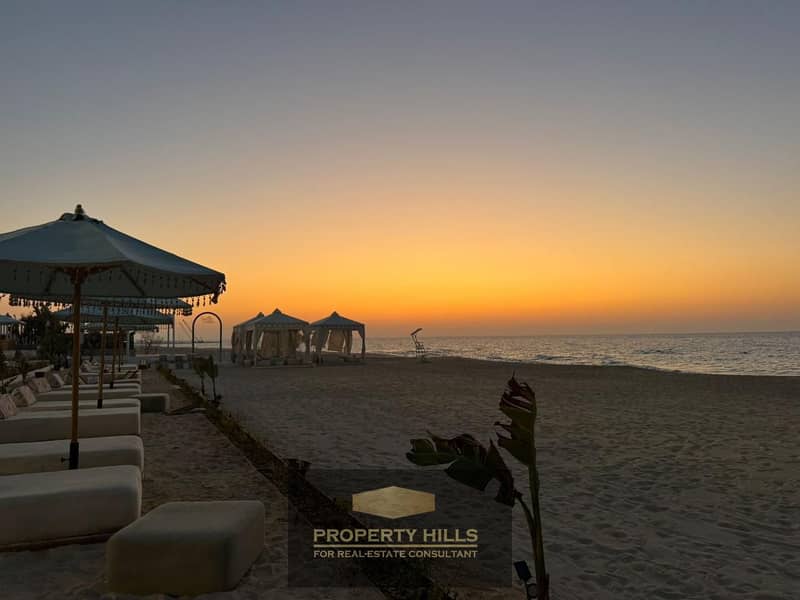 A standalone villa on the first row by the sea in The Med, finished with a private swimming pool in Ras El Hikma. - Ansicht 5