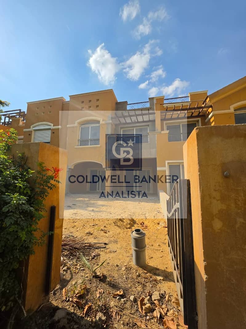 Luxury 4 Bedroom Middle Townhouse for Sale in Dyar Park New Cairo Ready to Move Semi Finished Prime Location - Widok 2