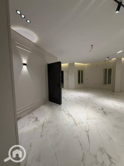 3 Bedroom Flat for Sale in Sheikh Zayed, Giza - WhatsApp Image 2026-06-02 at 4.49. 44 PM. jpeg 3 Bedroom Flat for Sale in Sheikh Zayed, Giza - WhatsApp Image 2026-06-02 at 4.49. 44 PM. jpeg