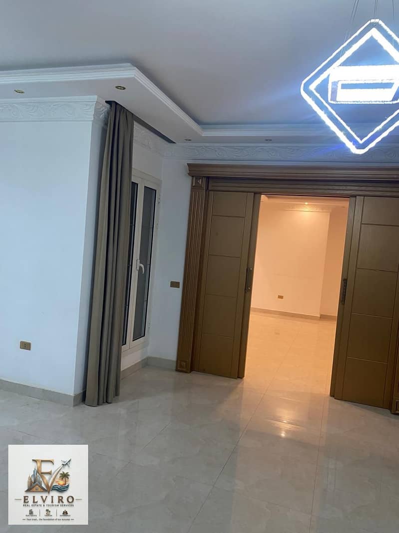 Luxury Fully Furnished Apartment for Rent in Mountain View Hyde Park Prime Location within a Prestigious Compound at an Attractive Price - Vista 5