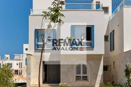 2 Bedroom Chalet for Sale in North Coast, Matruh - 1. jpg 2 Bedroom Chalet for Sale in North Coast, Matruh - 1. jpg