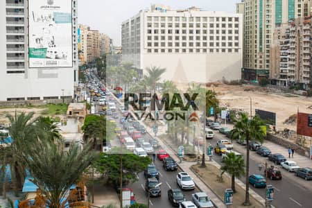 شقة 3 غرف نوم للبيع في سموحة، الإسكندرية - 1. jpg