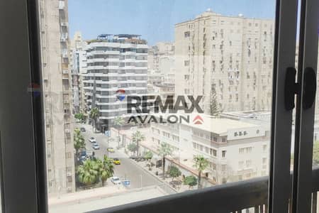 شقة 3 غرف نوم للايجار في سيدي جابر، الإسكندرية - ب. jpg