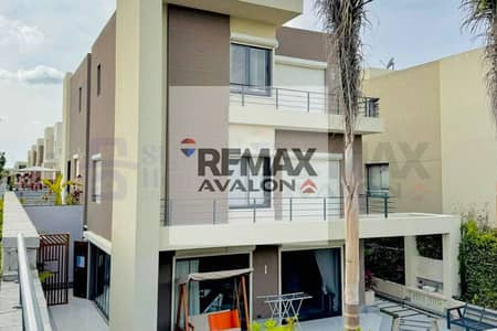 8 Bedroom Villa for Sale in Palm Hills, Alexandria - 1. jpg