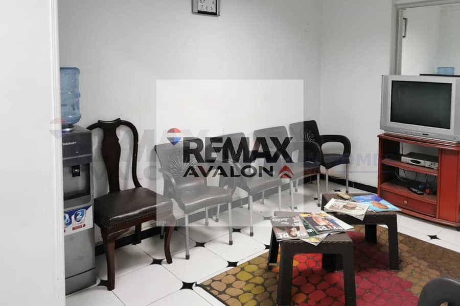 Office space for rent 50 m Saba Pasha (directly on the tram) - Aanzicht 2