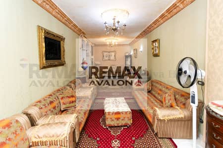 3 Bedroom Flat for Sale in Sporting, Alexandria - 1. jpg