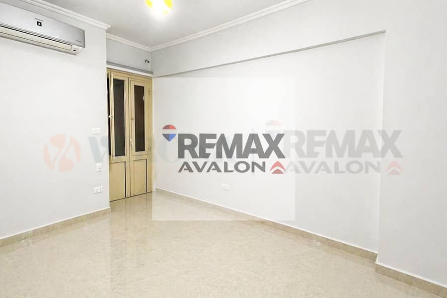Apartment for sale with immediate delivery, open view, 131 m, Moharram Bek (Moharram Pasha neighborhood) - Meer