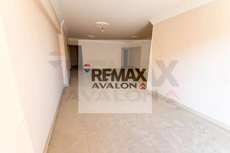 3 Bedroom Flat for Sale in Bolkly, Alexandria - 1. jpg