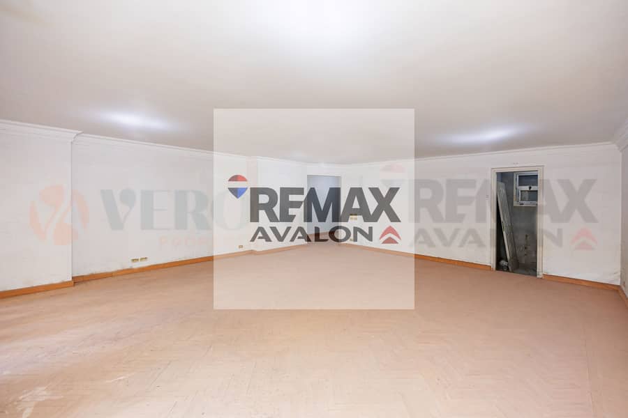 Office apartment for sale, 248 sqm, with a hotel entrance and open view in Kafr Abdo (Victor Emmanuel III Street - Brand Building) – pohled 4