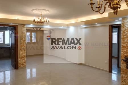 3 Bedroom Flat for Sale in Moharam Bik, Alexandria - 1. jpg