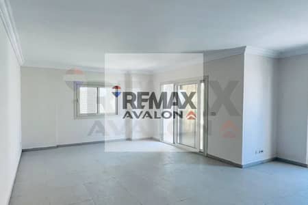 3 Bedroom Flat for Rent in Moharam Bik, Alexandria - 1. jpg
