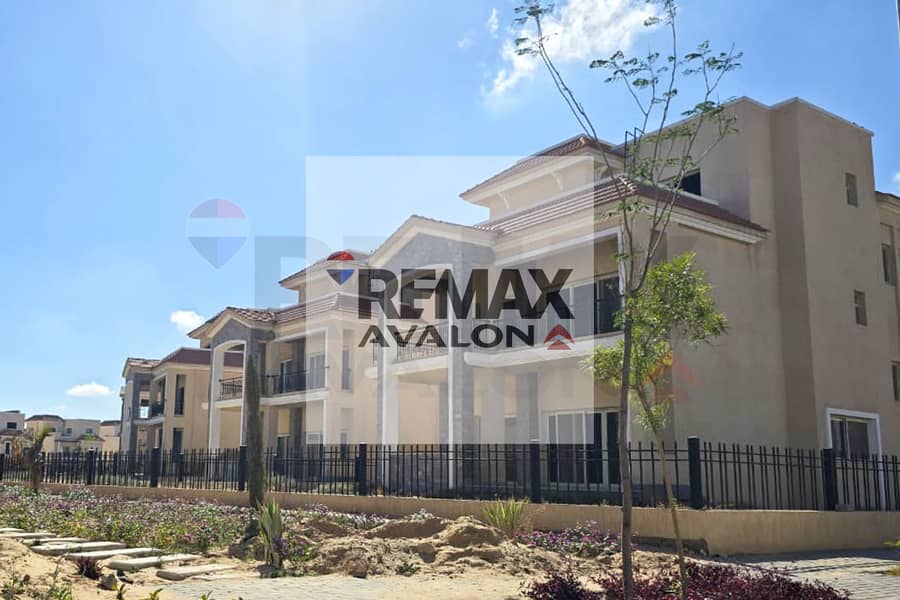 Immediate receipt of a townhouse for sale in Suwari with a swimming pool and elevator - Widok 3