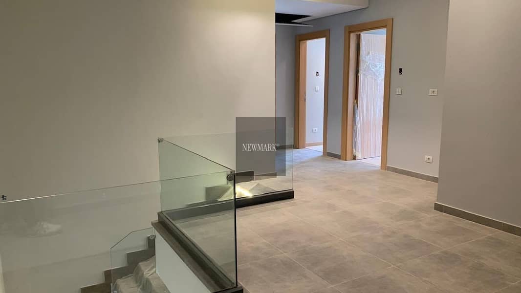 Large Ready Fully finished smart duplex 230 m + 55 Garden for sale in Trio Gardens, Fifth Settlement , Newcairo Next to palmhills & Mountain view – pohled 2