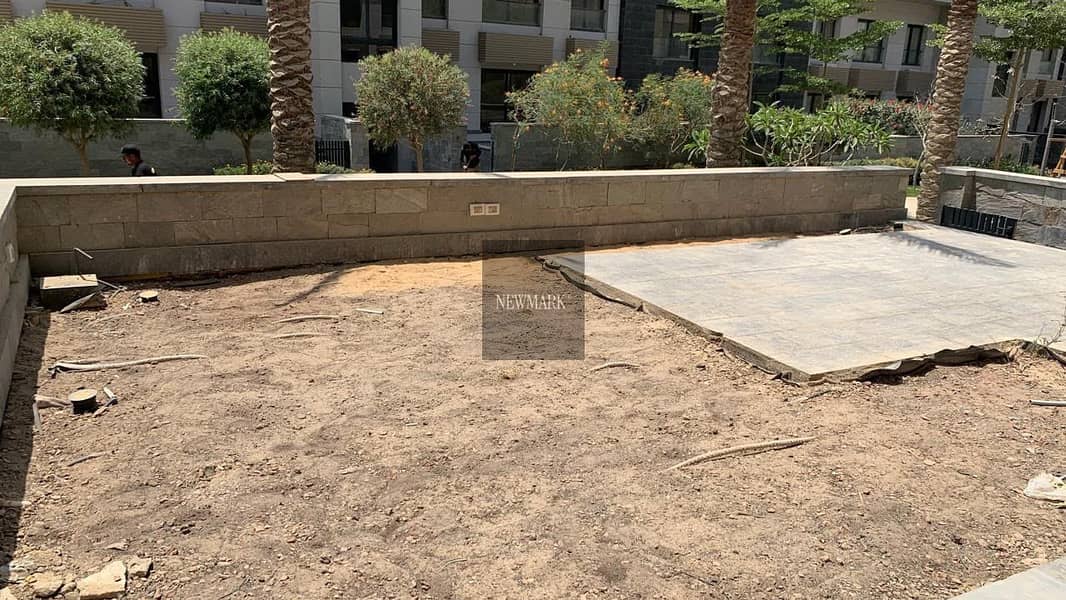Large Ready Fully finished smart duplex 230 m + 55 Garden for sale in Trio Gardens, Fifth Settlement , Newcairo Next to palmhills & Mountain view – pohled 4
