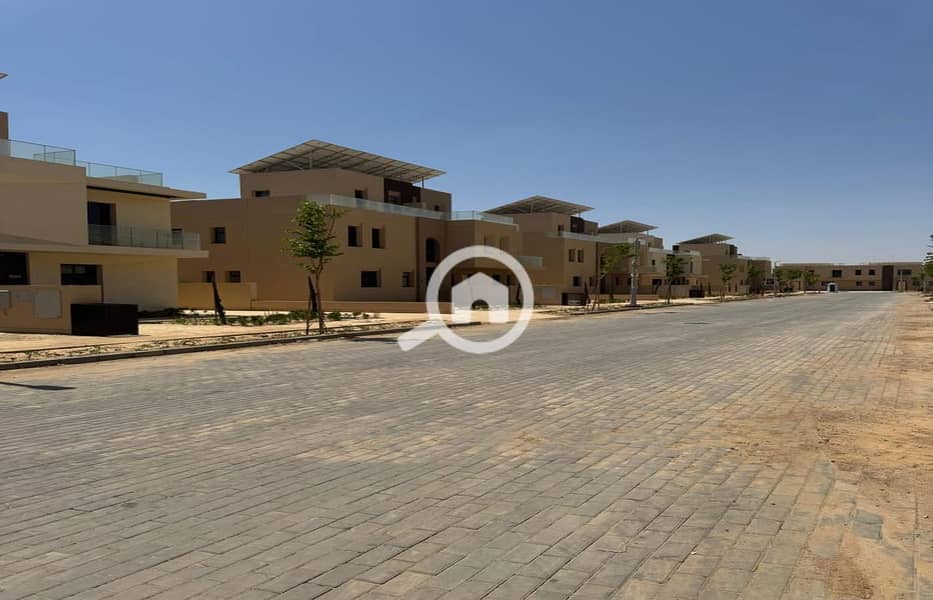 Prime located villa in Vye and Karmell next to Belle Vie Emaar Beverly Hills Sheikh Zayed - Widok 6