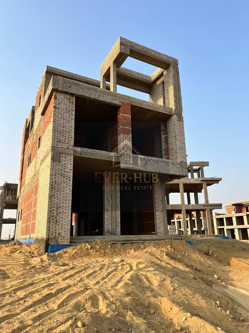 Twin House for Sale – Menorca Compound, New Zayed Developer: MARDEV Developments Location: New Sheikh Zayed – Green Belt – hood 2 Unit Details: - Ansicht 4
