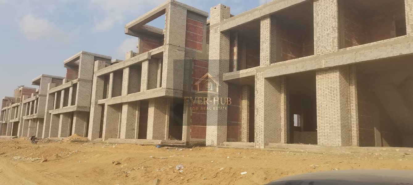 Twin House for Sale – Menorca Compound, New Zayed Developer: MARDEV Developments Location: New Sheikh Zayed – Green Belt – hood 2 Unit Details: - Ansicht 5