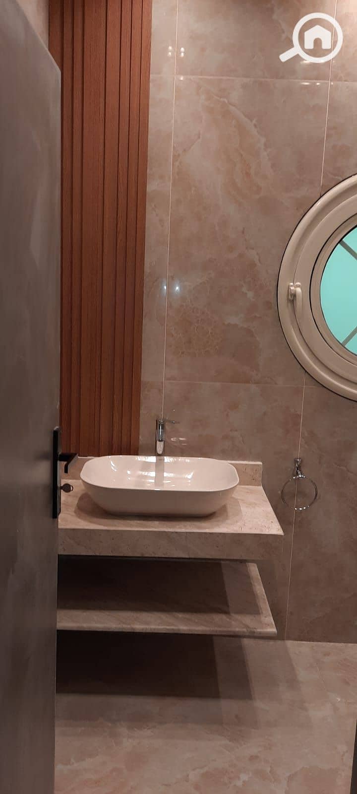 Villa for rent in Al Shorouk City with a swimming pool, first residence after finishing. - Widok 4