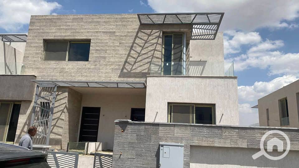 Prime located twin house ready to move in Hadaba next to New Giza and PX - Ansicht 3