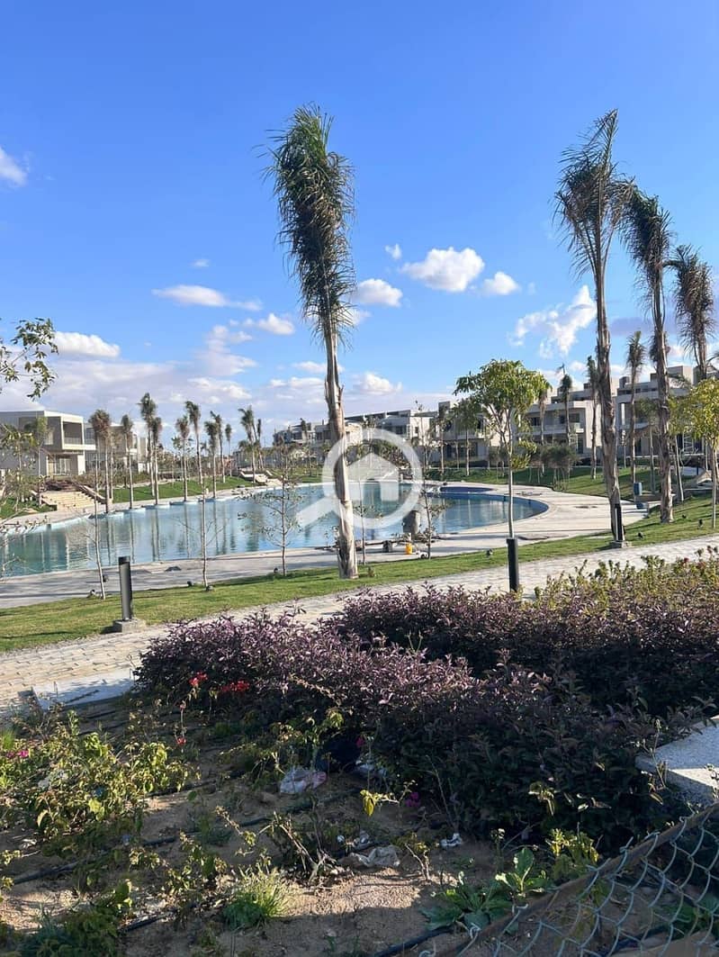 Prime located twin house ready to move in Hadaba next to New Giza and PX - Ansicht 4
