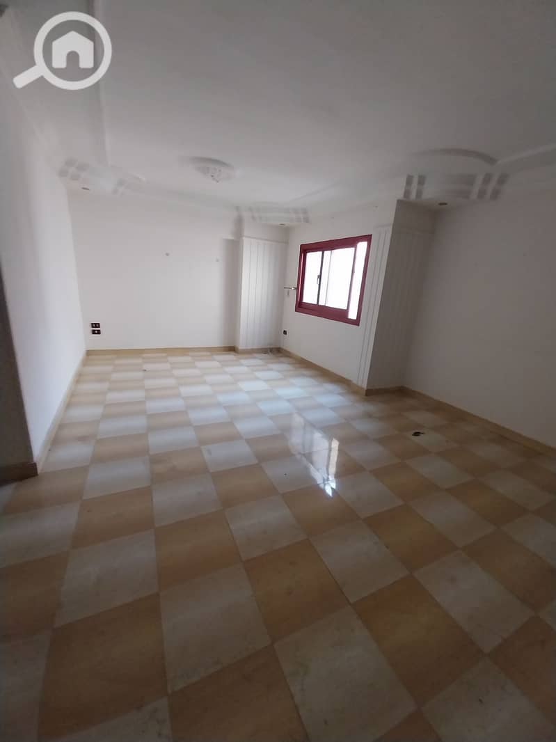 Apartment for sale in Eastern Zeitoun, licensed, with two rooms and a reception. - Widok 2