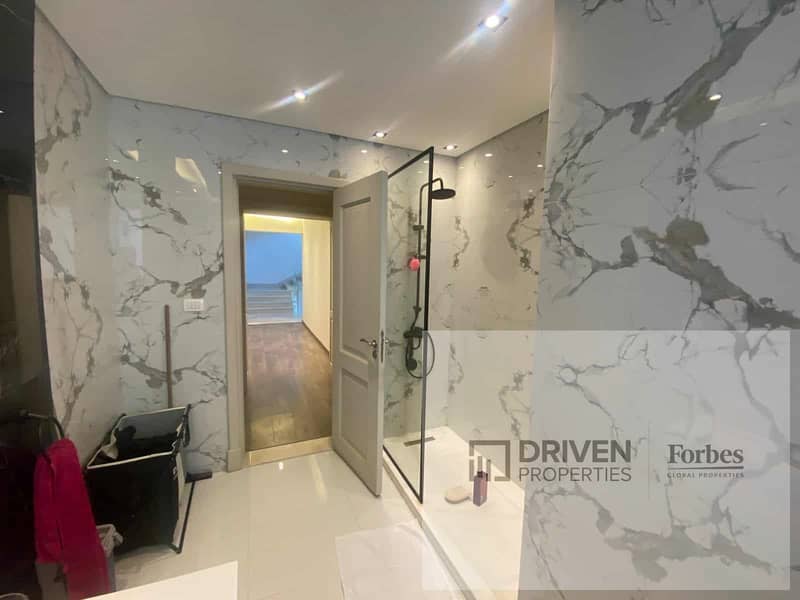 Fully Finished With ACs Standalone Villa for Sale in Golf Extension Palm Hills Compound 6th of october Golf Views The Crown – další