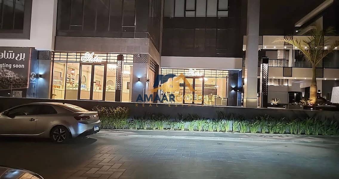 Restaurant for sale Near AUCin Agora Mall in new cairo close to lake view property income - Lisää