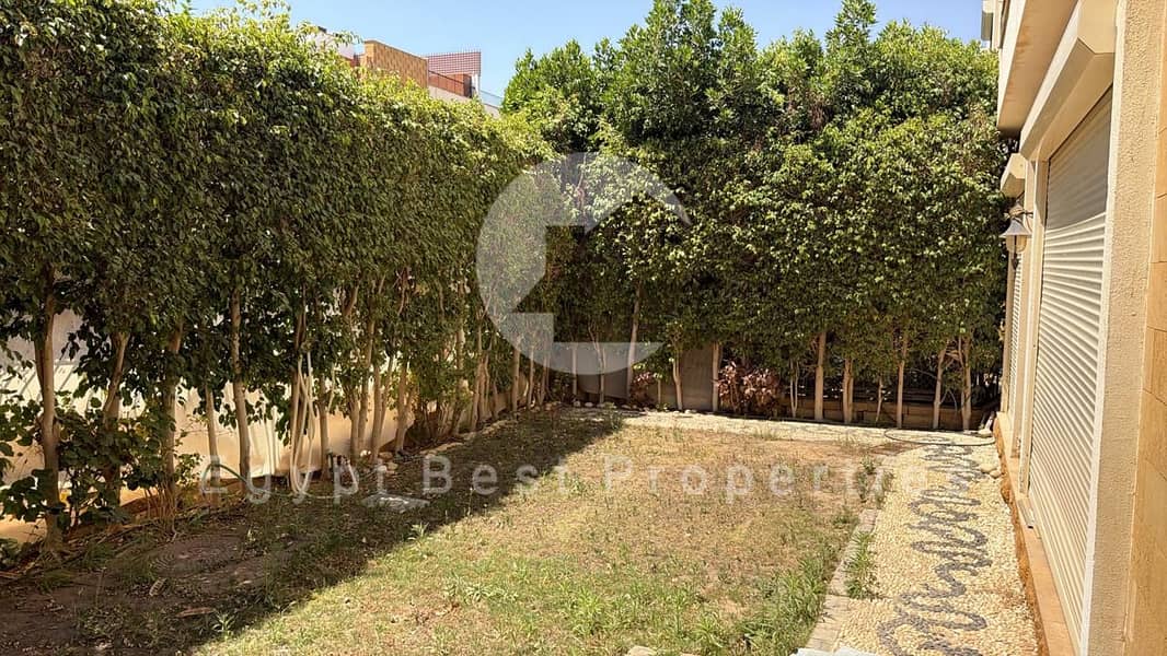 Corner City Villa for Sale in Westown SODIC | Ultra super lux finishing | Prime location inside the compound | 4 bedrooms | Private Elevator – další