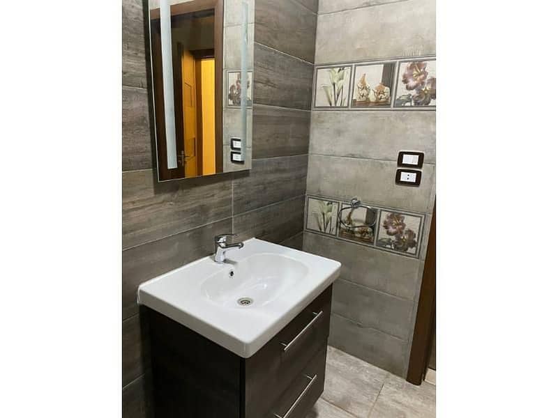 Luxury Standalone Villa for Rent in Oriana 3 – Cairo Festival City , New Cairo Prime location in Oriana 3, Cairo Festival City - Więcej