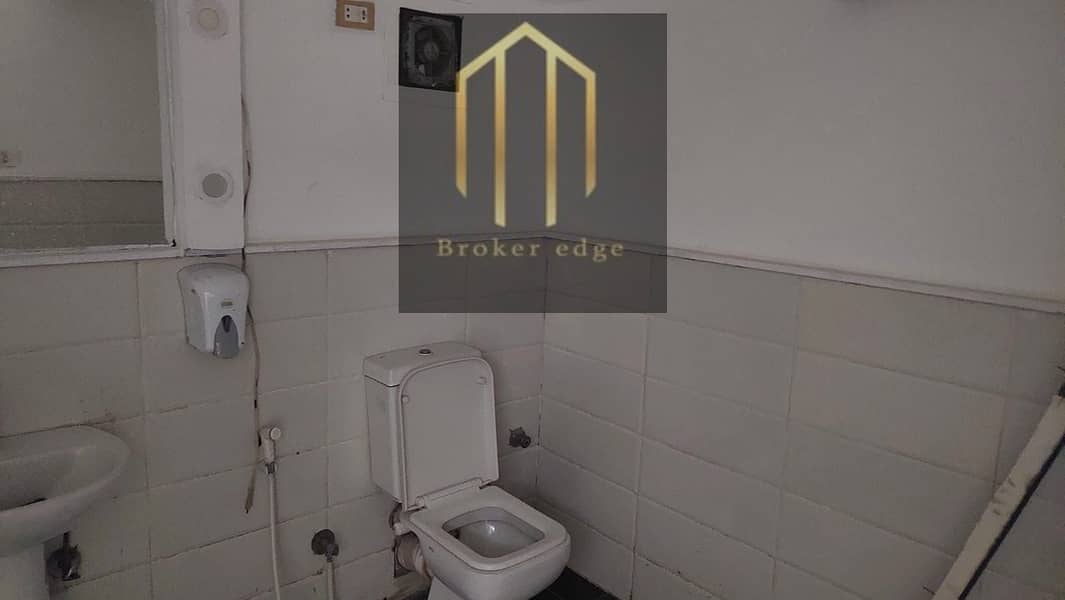Store for rent in Hijaz Square, 140 meters next to Albrandat Bridge - Ansicht 3