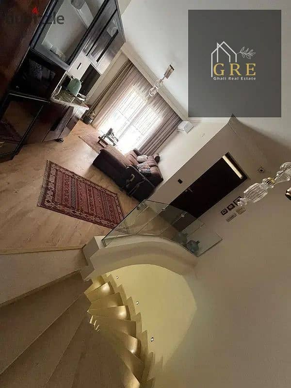 Duplex for sale in Sixth Settlement, October 6, 270 sqm, 3 bedrooms including a master with dressing and private bathroom, reception with 3 pieces and living room, upscale and distinguished location close to services. - Widok 6