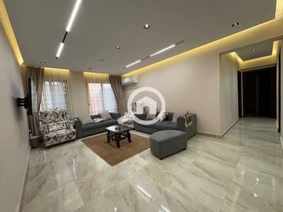 فلیٹ 3 غرف نوم للايجار في الشيخ زايد، الجيزة - e7358cca-7813-4d85-8405-59c83e141be4. jpg فلیٹ 3 غرف نوم للايجار في الشيخ زايد، الجيزة - e7358cca-7813-4d85-8405-59c83e141be4. jpg