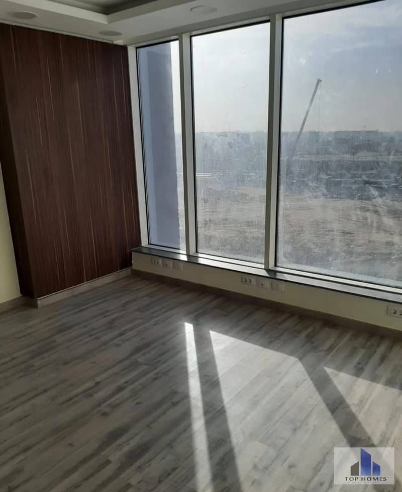 Office space for rent 80 sqm fully finished / ACs in a prime location in Trivium Square South 90th 5th Settlement - Widok 5