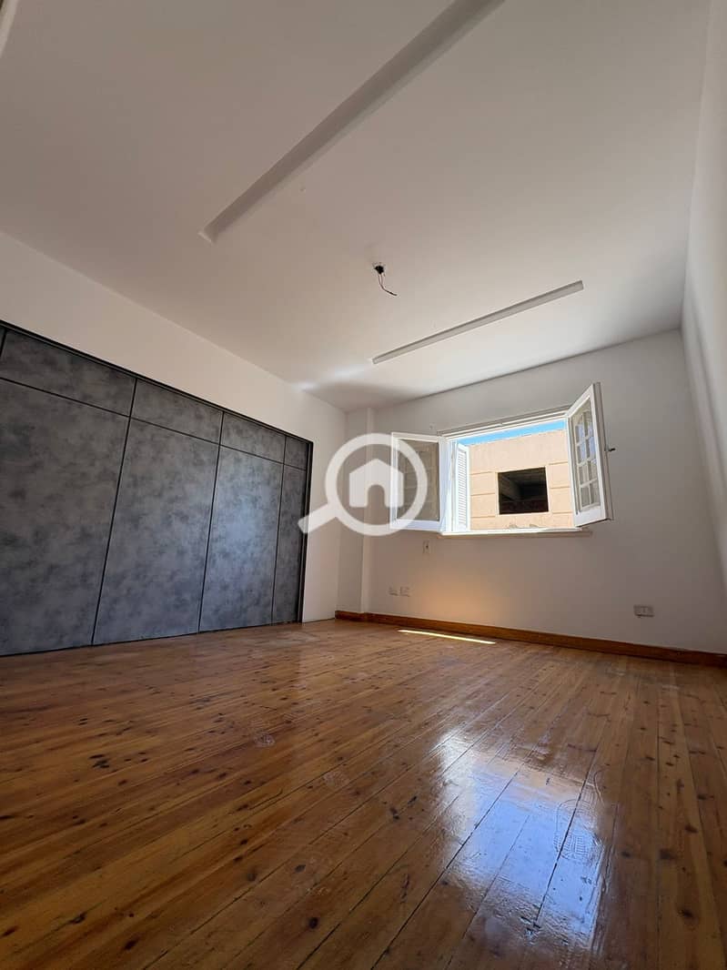 Exclusive duplex in Villas Al-Banfsaj, 4 rooms near the Metro and Al-Rehab - Ansicht 4