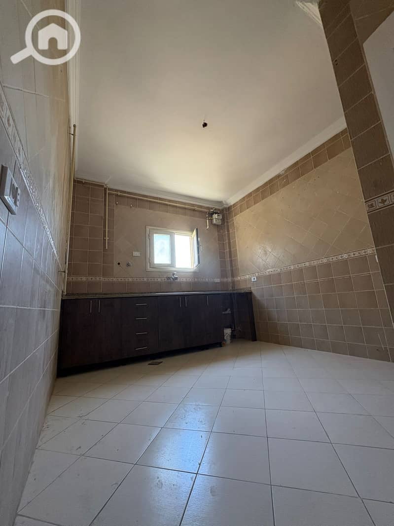 Exclusive duplex in Villas Al-Banfsaj, 4 rooms near the Metro and Al-Rehab - Ansicht 6