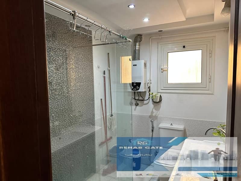 Furnished apartment for rent in Al Rehab City, Phase 5.90 square meters. Consists of: 2 bedrooms, 1 bathroom. Located on a typical floor with elevat - Mehr