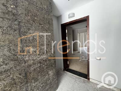 3 Bedroom Duplex for Rent in New Cairo, Cairo - WhatsApp Image 2026-06-04 at 12.42. 49 (10). jpeg