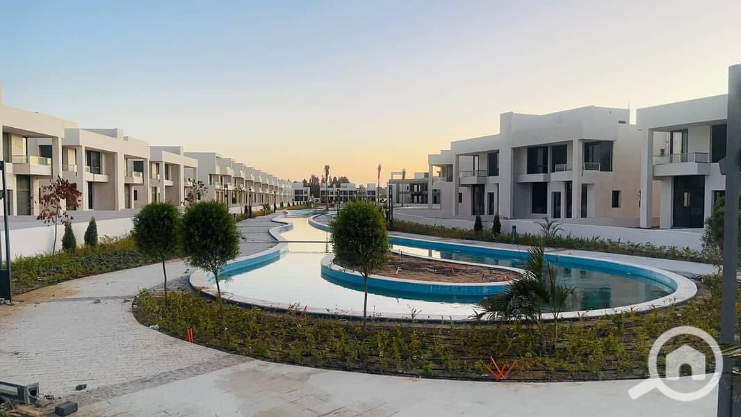 Townhouse for sale in Lake West Compound, Sheikh Zayed, in a prime location. - Ansicht 5
