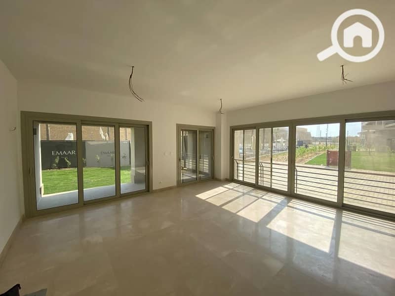 Duplex for rent in Uptown Cairo, 3 bedrooms, prime location - Widok 2