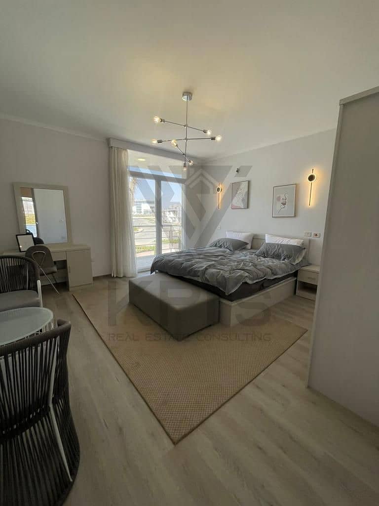 Apartment for sale, ready for immediate occupancy, fully finished, with a down payment of 635,000 and the remaining amount payable in installments ove - Więcej