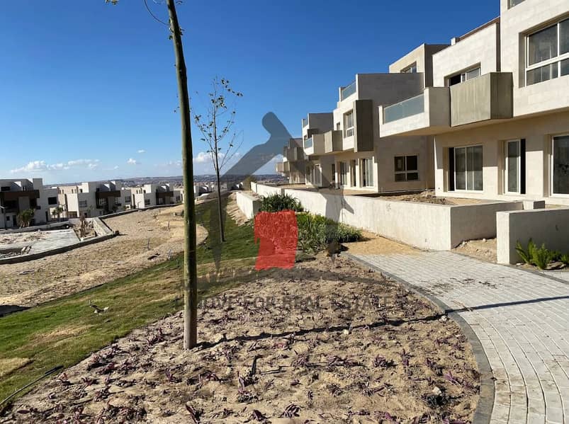 lowest price rtm Townhouse 385 sqm for Sale in Soleya - Widok 4