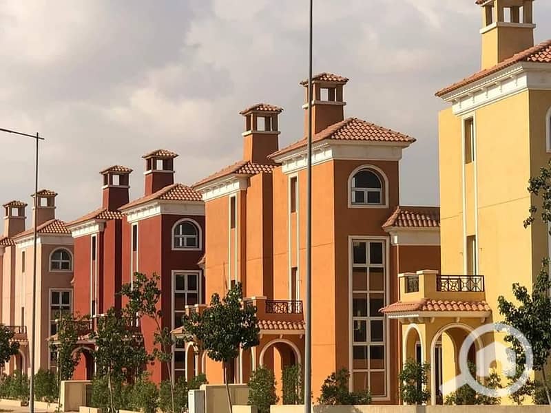 Vila with apartment price ready to move in Nyoum October near Grand Heights and October Plaza - Mehr