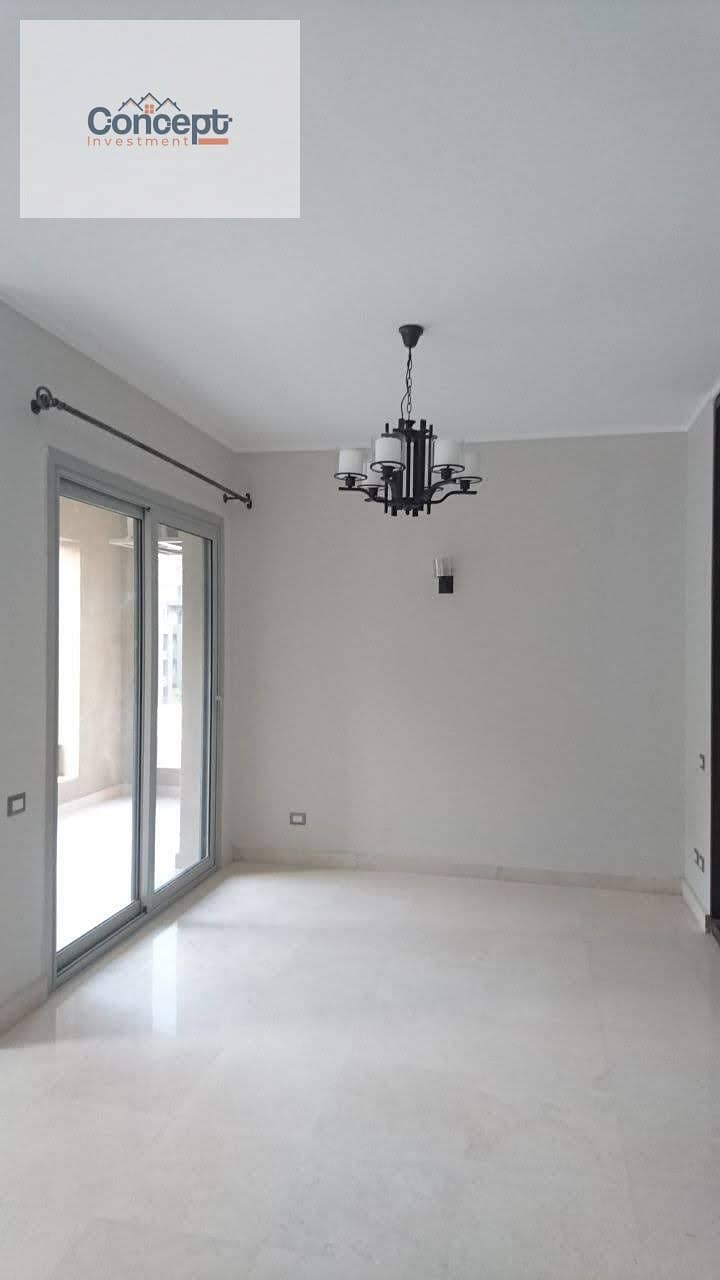 2 Bedrooms Apartment Prime Location Fully Finished Wit Acs In Village Gate Compound - New Cairo - Widok 2