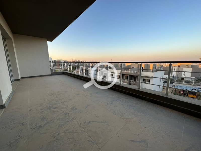 The last twinhouse in Etapa Sheikh Zayed next to Rabwa with immediate delivery – pohled 4