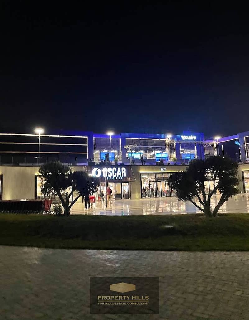 An office for rent on the 26th of July axis directly in front of Nile University - Ansicht 3