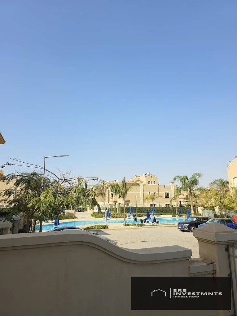 Twin house villa with special view on Pool and best price in market for sale in El Patio Oro Compound New Cairo - Mehr