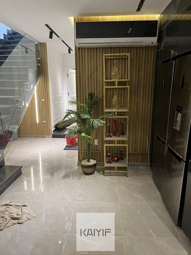 Penthouse for Sale in Mountain View Hyde Park with Spanish Super Luxe Finishing and Direct View of the Crystal Lagoon and Swimming Pool - Aanzicht 4