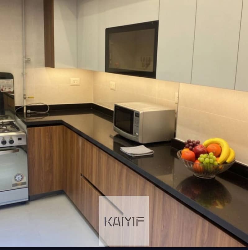 Apartment for Rent in Galleria Moon Valley Fully Furnished Prime Location Luxury Finishing Ready to Move In | Prestigious Compound - Więcej