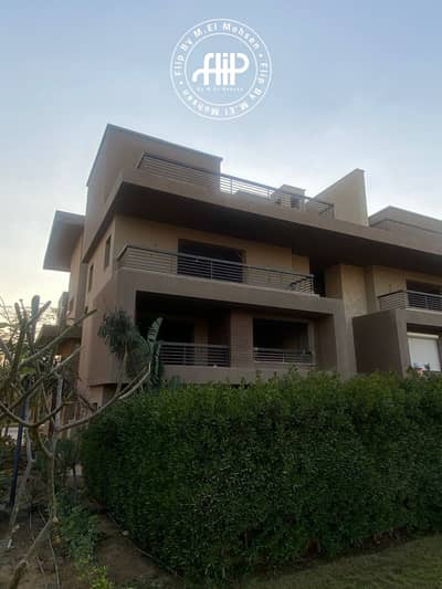 4 Bedroom Duplex for Sale in 6th of October, Giza - IMG-20250515-WA0069. jpg 4 Bedroom Duplex for Sale in 6th of October, Giza - IMG-20250515-WA0069. jpg