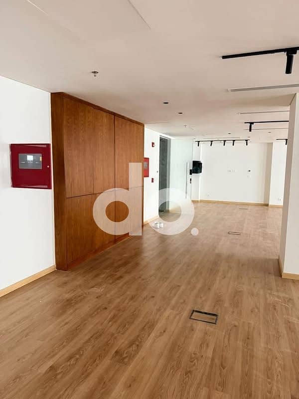 Administrative Office For Rent Finished 315 sqm in Park Street New Cairo Prime location in Fifth Settlement. - Widok 4